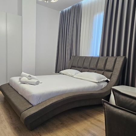 Hotel 3A Kashari Esterno foto