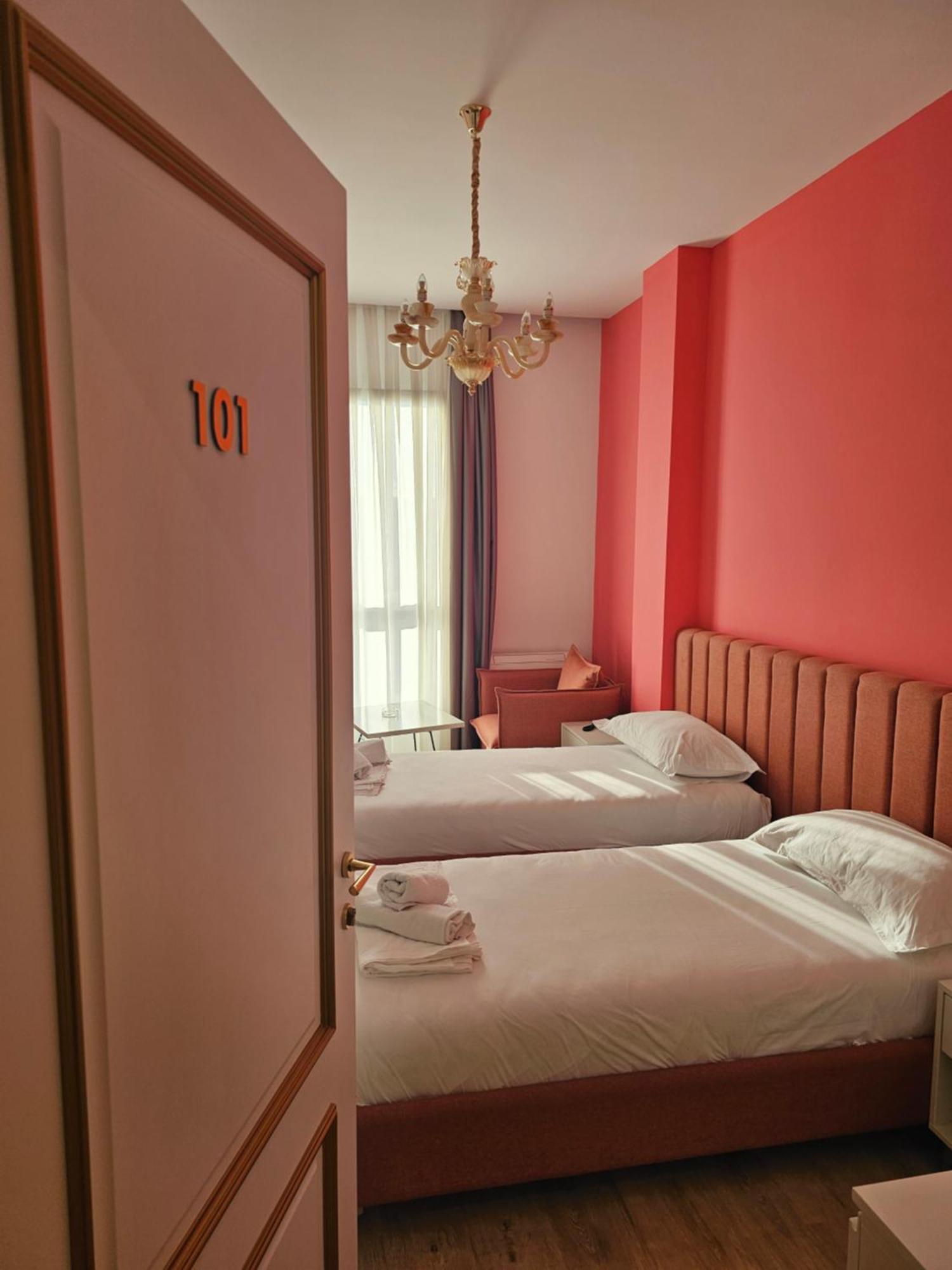 Hotel 3A Kashari Esterno foto