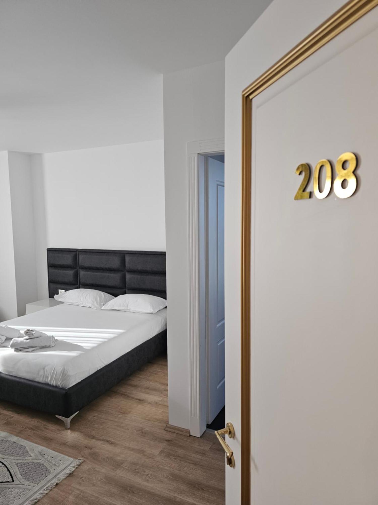 Hotel 3A Kashari Esterno foto